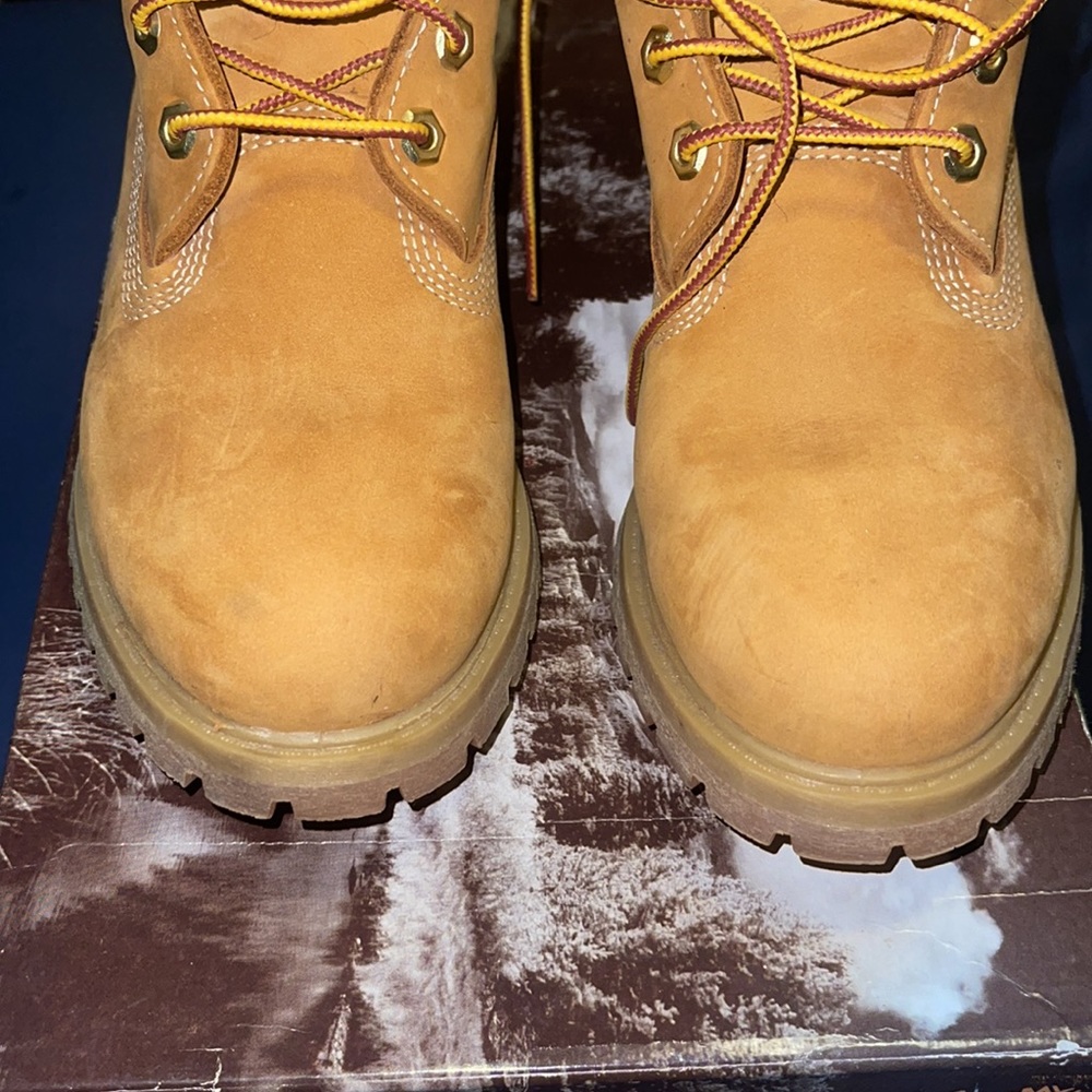 Timberland Boots - Picture 2 of 7